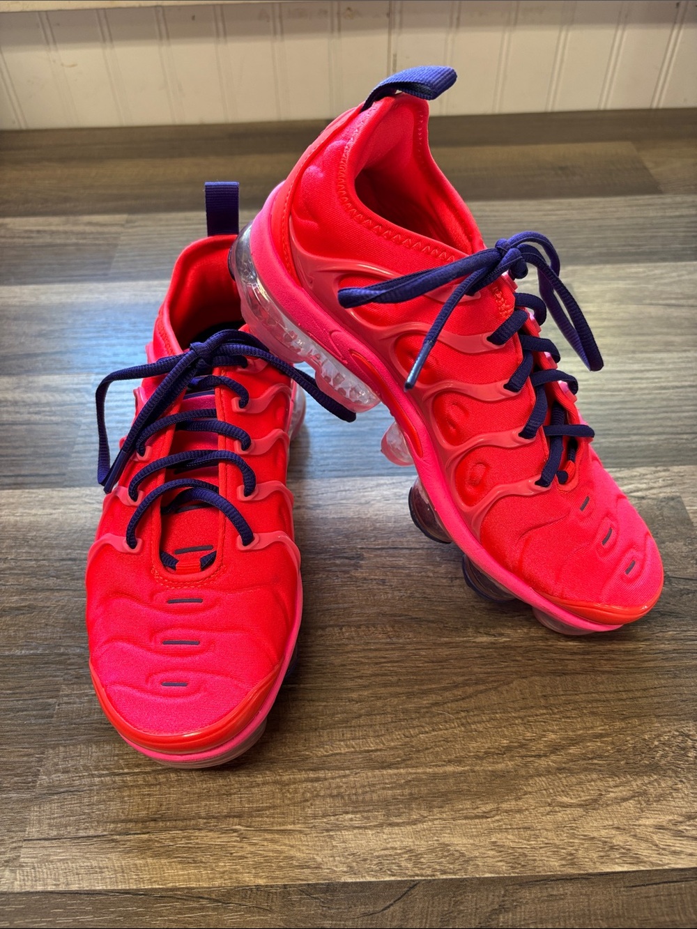 Nike Women's Air VaporMax Plus 'Bright Crimson' sneakers